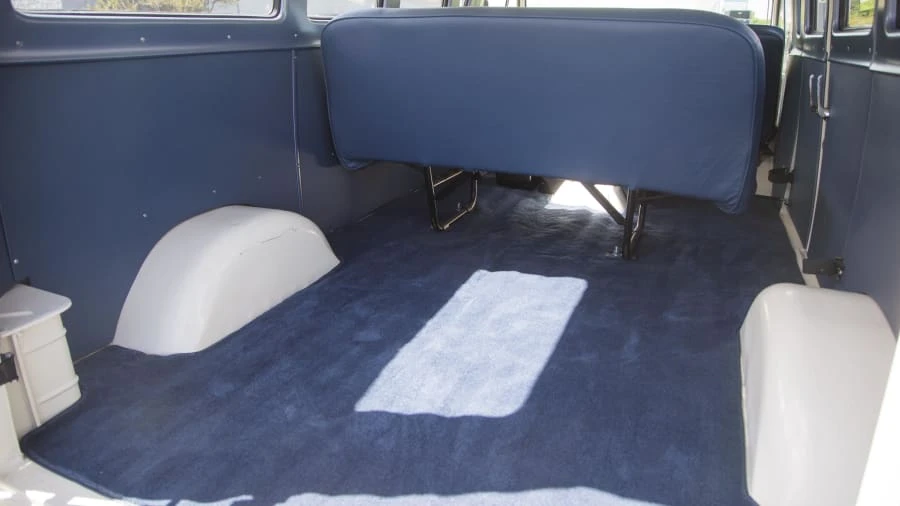1965 Ford Econoline Van - Image 8 of 12
