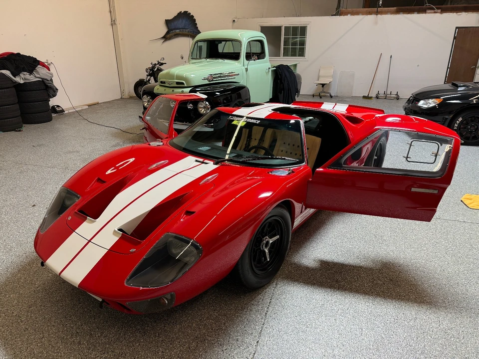 1965 Ford GT40 - Image 9 of 21