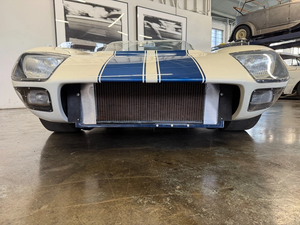 1965 Ford GT40 - Image 8 of 21