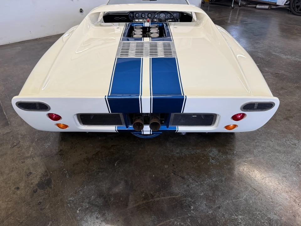 1965 Ford GT40 - Image 11 of 21