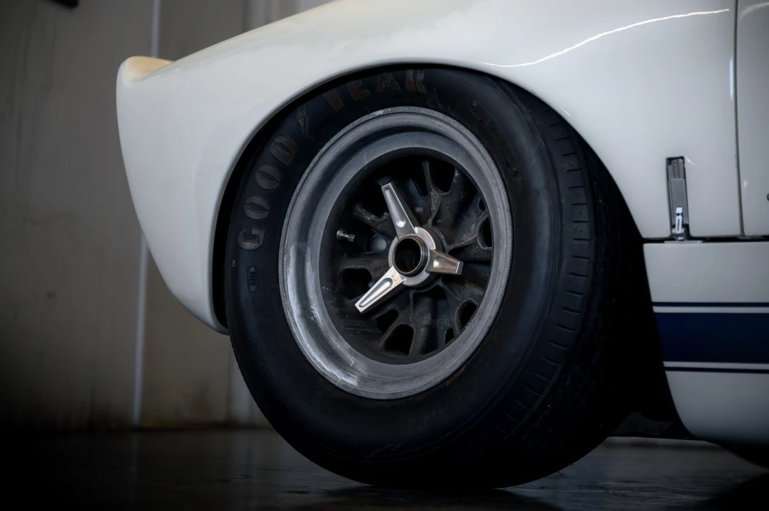 1965 Ford GT40 - Image 23 of 31