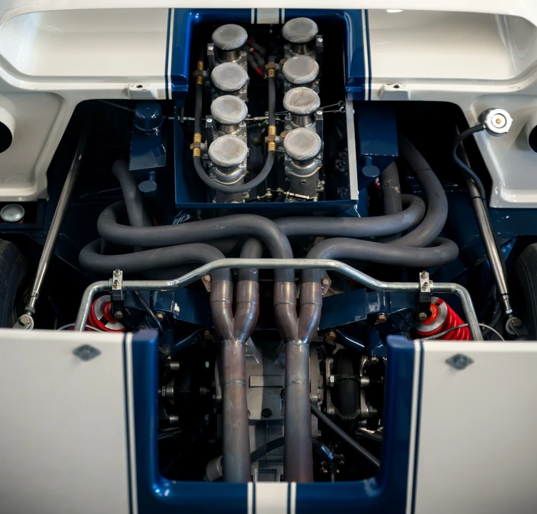 1965 Ford GT40 - Image 30 of 31