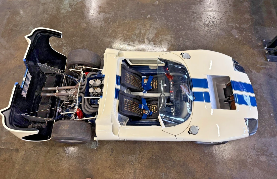 1965 Ford GT40 - Image 2 of 21