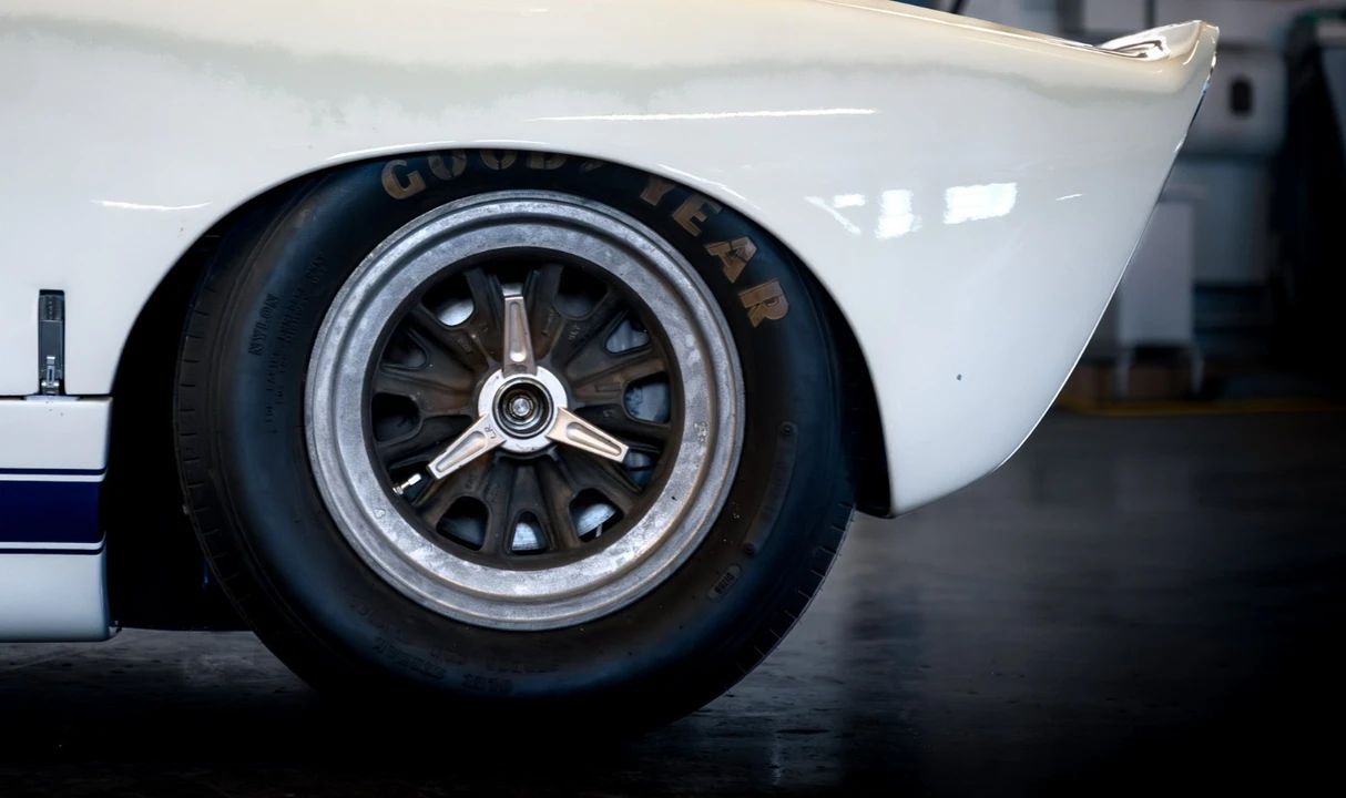 1965 Ford GT40 - Image 12 of 31