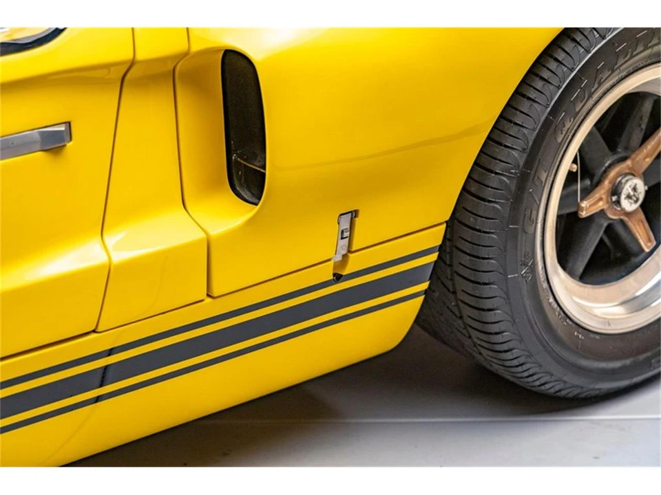 1965 Ford GT40 - Image 29 of 31