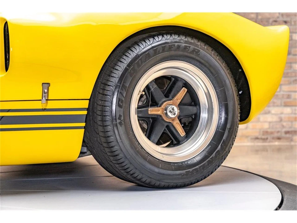 1965 Ford GT40 - Image 16 of 31