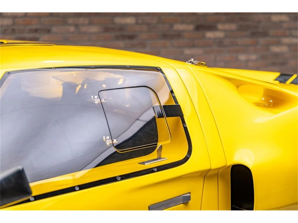 1965 Ford GT40 - Image 28 of 31