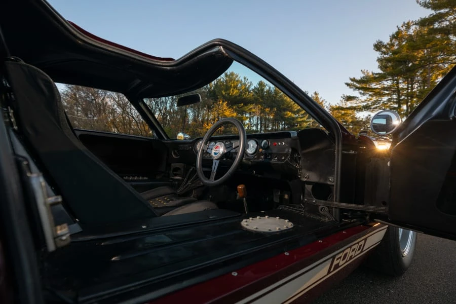 1965 Ford GT40 - Image 31 of 31