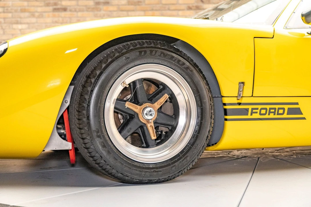 1965 Ford GT40 - Image 15 of 24