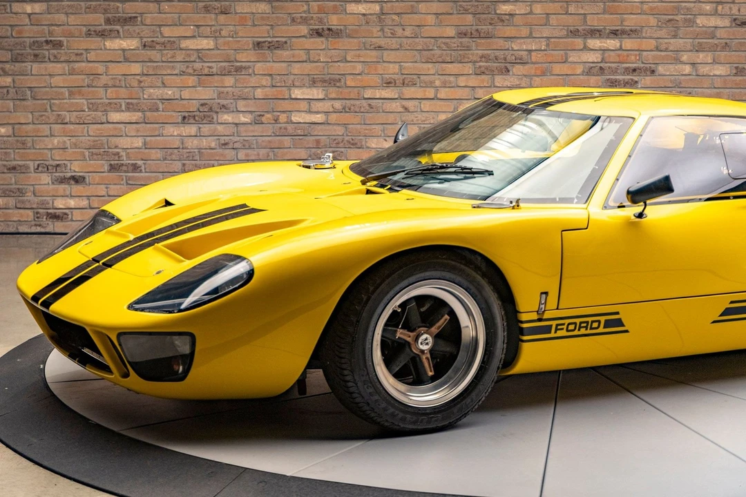 1965 Ford GT40 - Image 11 of 24