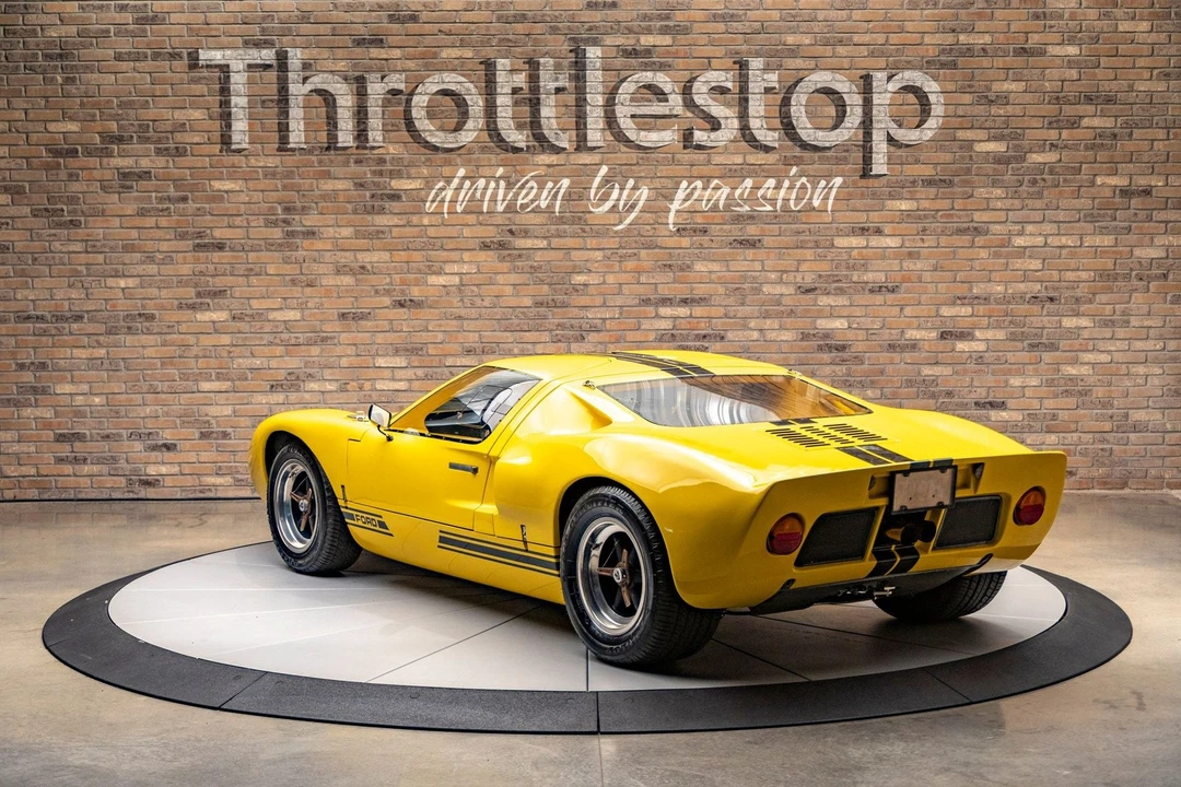 1965 Ford GT40 - Image 8 of 24