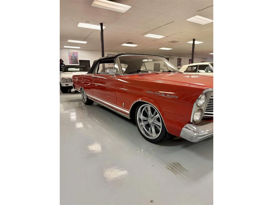 1965 Ford Galaxie 3rd Gen - Image 21 of 30