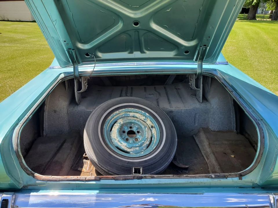 1965 Ford Galaxie 3rd Gen - Image 16 of 17
