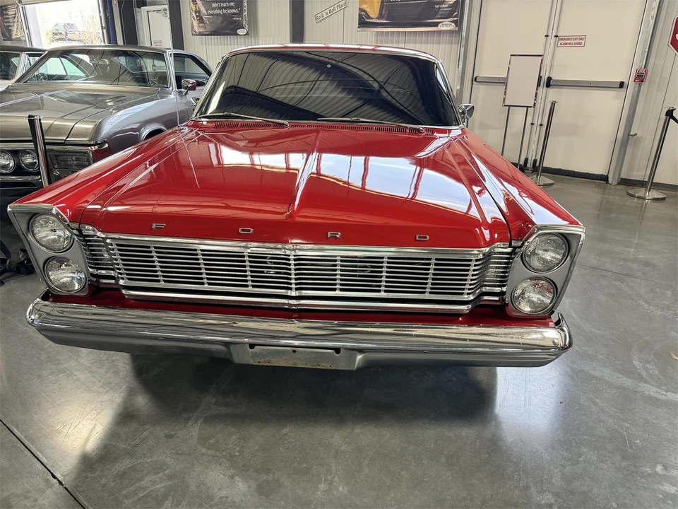 1965 Ford Galaxie 3rd Gen - Image 23 of 31