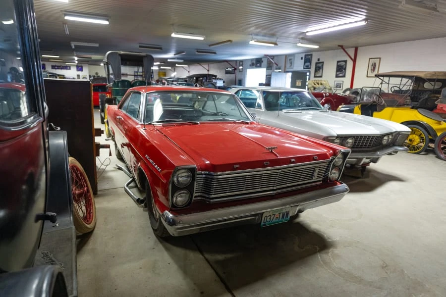 1965 Ford Galaxie 3rd Gen - Image 23 of 31