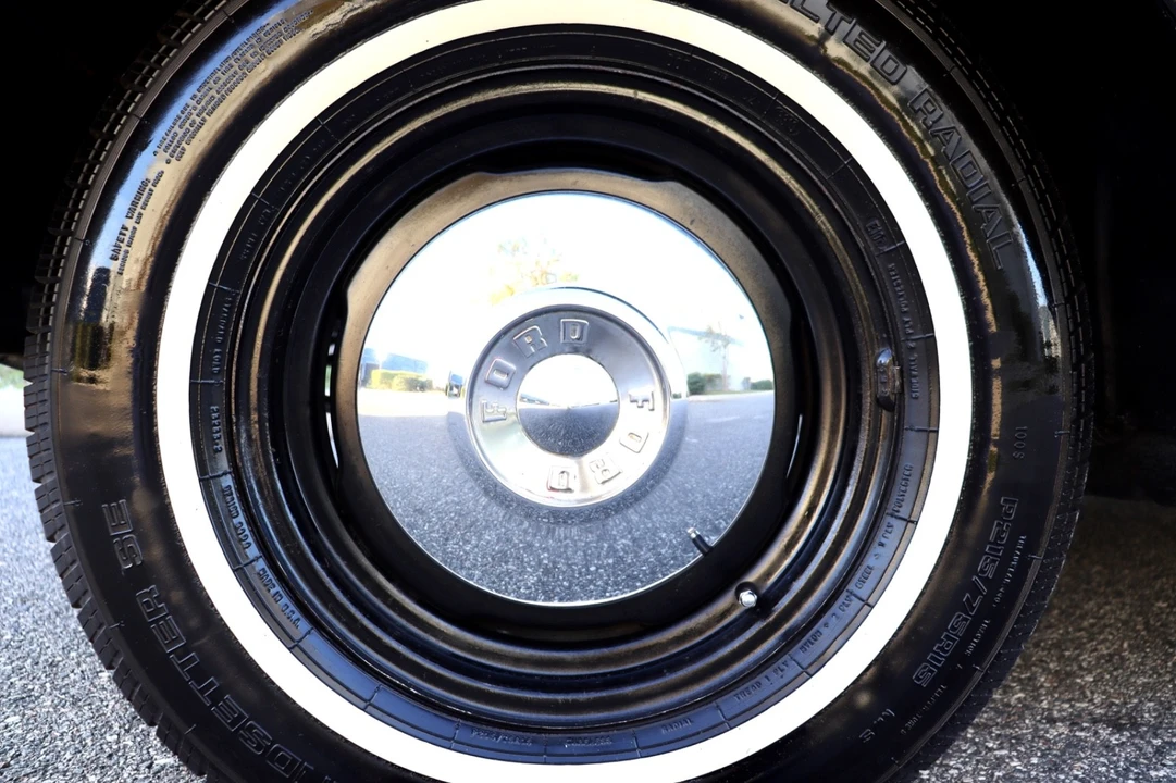 1965 Ford Galaxie 3rd Gen - Image 16 of 21