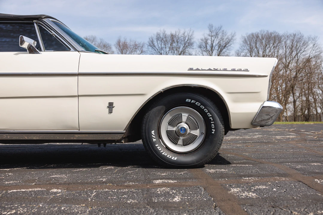 1965 Ford Galaxie 3rd Gen - Image 22 of 31