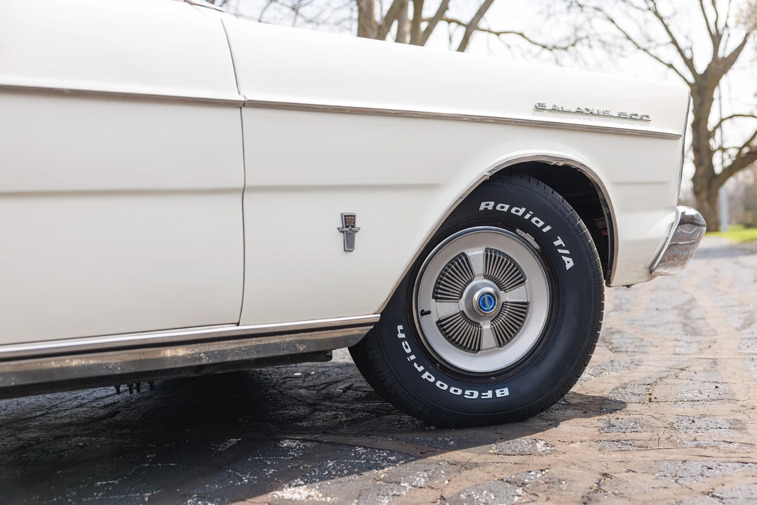 1965 Ford Galaxie 3rd Gen - Image 24 of 31
