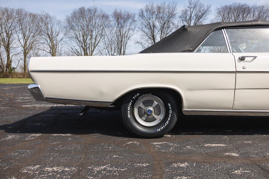 1965 Ford Galaxie 3rd Gen - Image 28 of 31