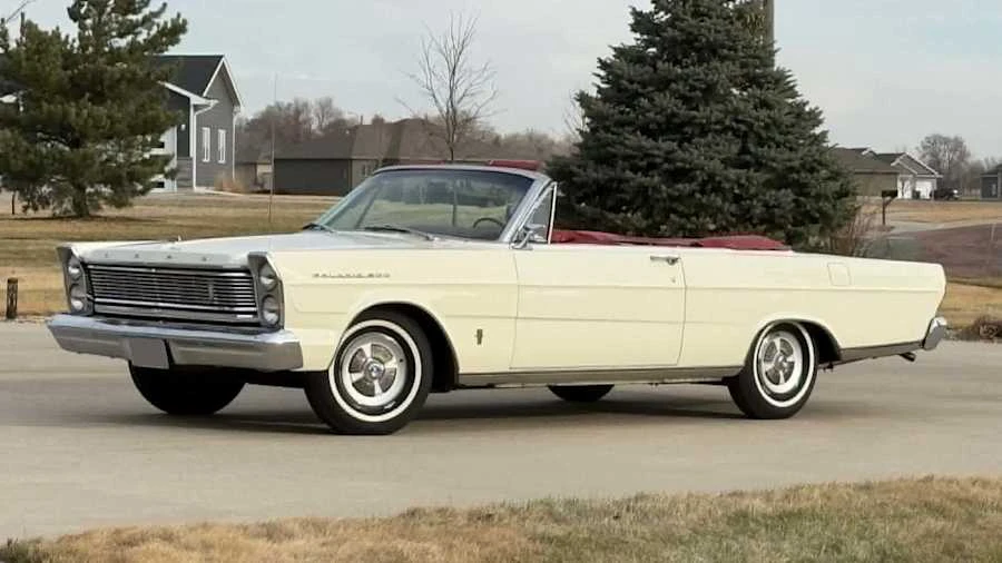 1965 Ford Galaxie 3rd Gen - Image 25 of 31