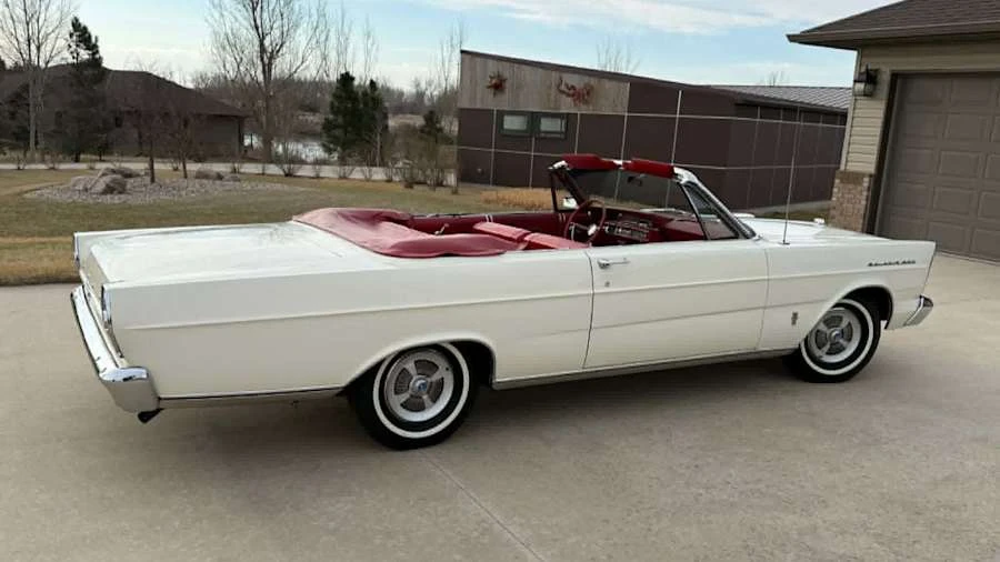 1965 Ford Galaxie 3rd Gen - Image 26 of 31