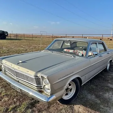 1965 Ford Galaxie 500