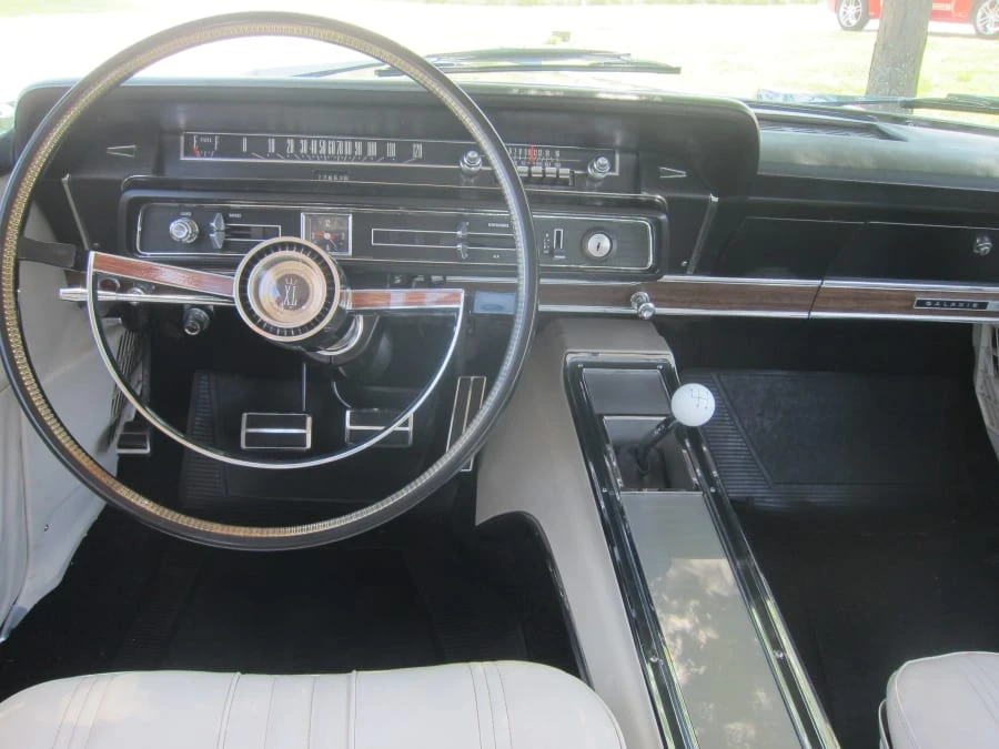 1965 Ford Galaxie 3rd Gen - Image 4 of 8