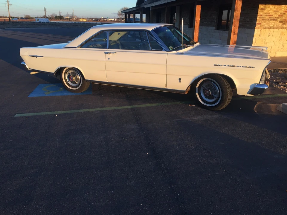 1965 Ford Galaxie 3rd Gen - Image 5 of 31
