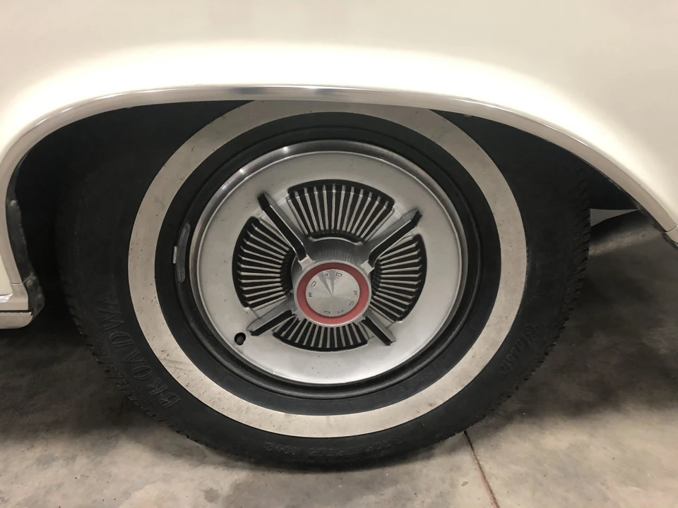 1965 Ford Galaxie 3rd Gen - Image 18 of 31