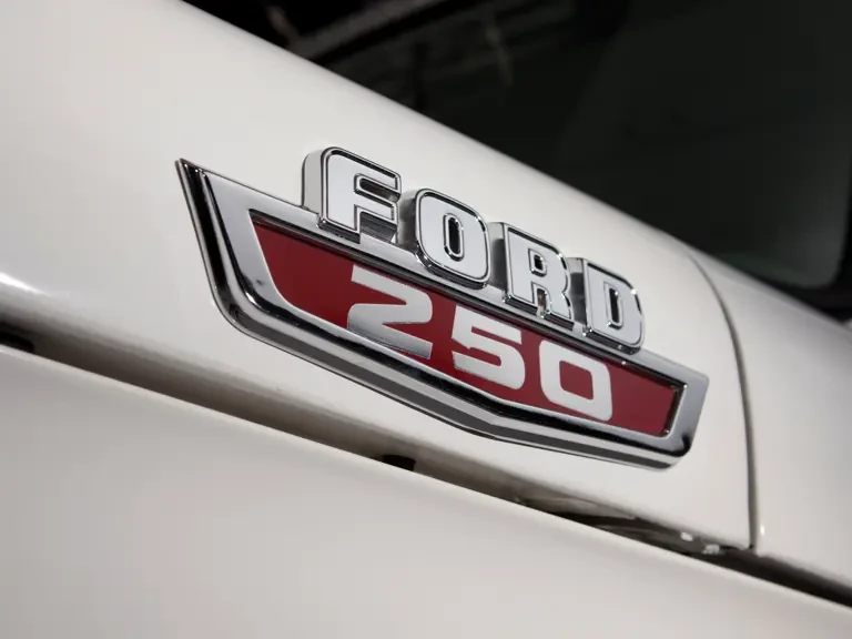 1965 Ford Econoline Van - Image 8 of 19