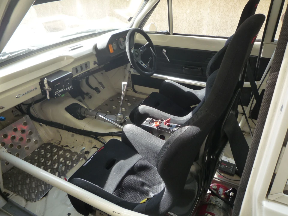 1965 Ford Cortina - Image 6 of 13