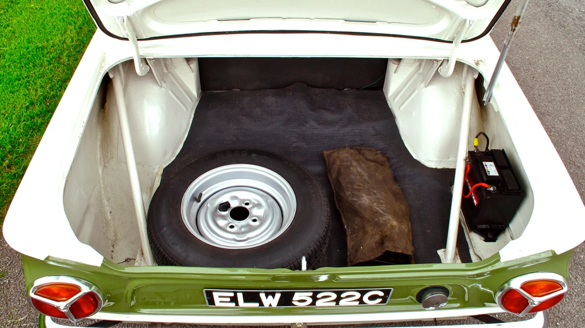 1965 Ford Cortina - Image 6 of 16