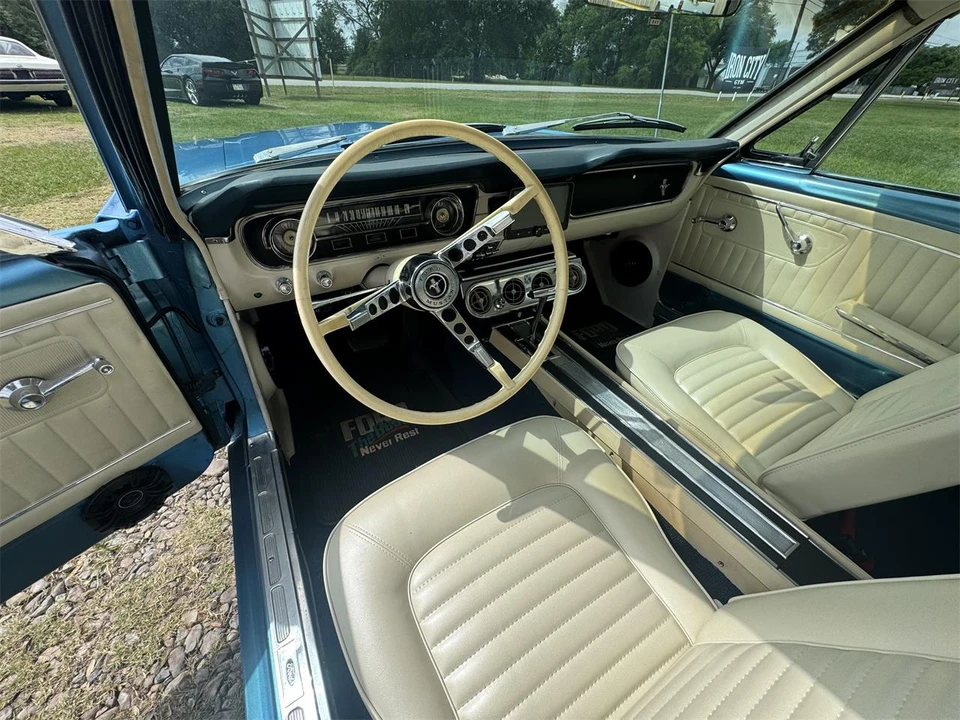 1965 Ford Mustang 1st Gen (1964.5-1966) - Image 17 of 27