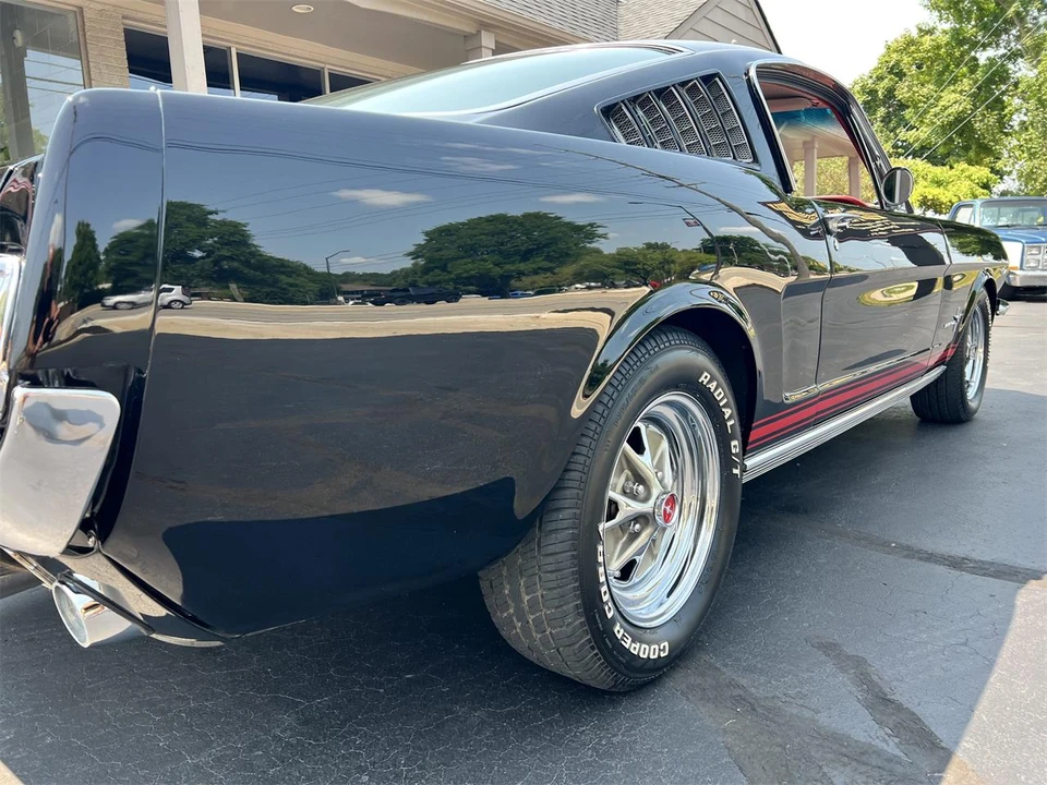 1965 Ford Mustang 1st Gen (1964.5-1966) - Image 23 of 31