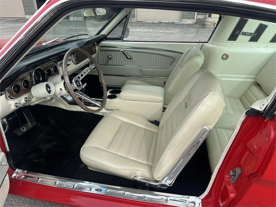 1965 Ford Mustang 1st Gen (1964.5-1966) - Image 10 of 31