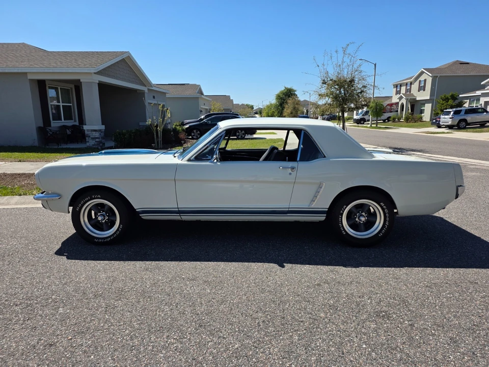 1965 Ford Mustang 1st Gen (1964.5-1966) - Image 5 of 18