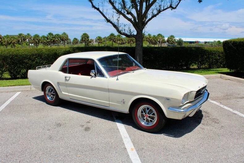 1965 Ford Mustang 1st Gen (1964.5-1966) - Image 19 of 31