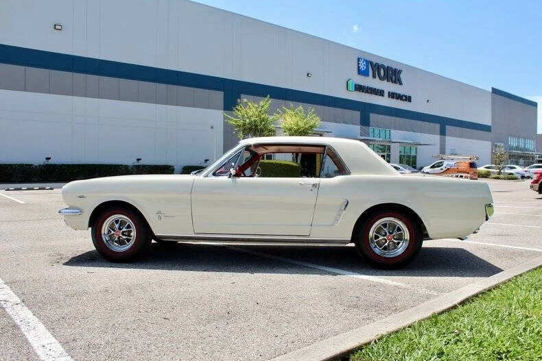 1965 Ford Mustang 1st Gen (1964.5-1966) - Image 9 of 31