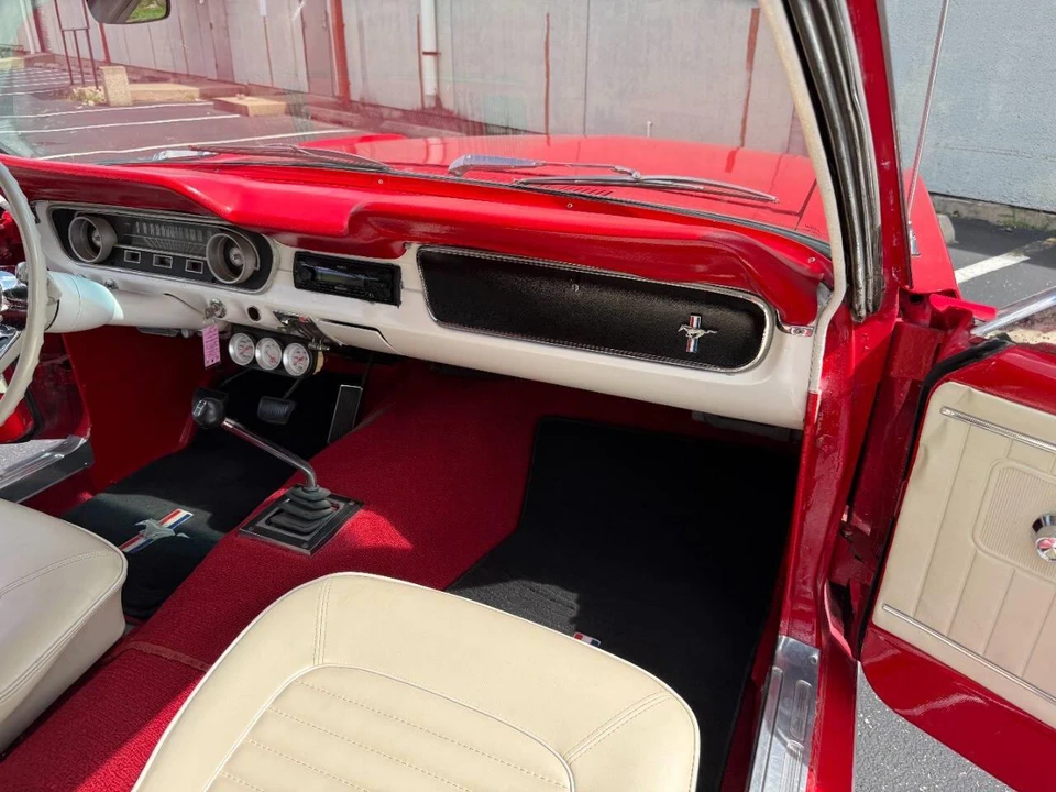 1965 Ford Mustang 1st Gen (1964.5-1966) - Image 21 of 31