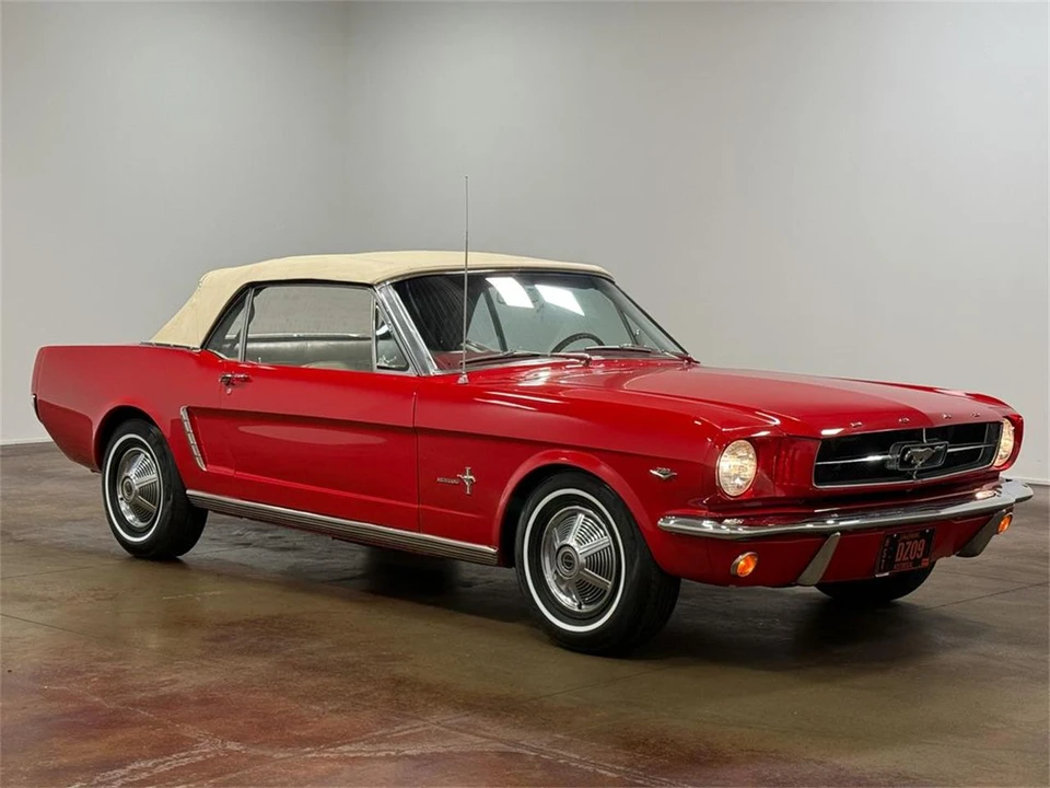 1965 Ford Mustang 1st Gen (1964.5-1966) - Image 4 of 31