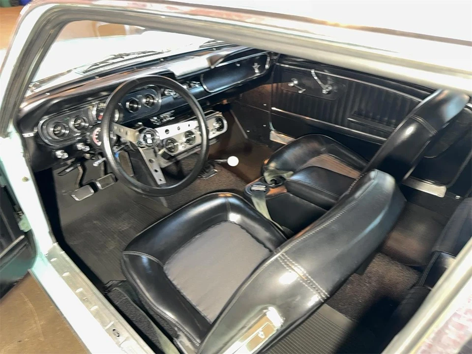 1965 Ford Mustang 1st Gen (1964.5-1966) - Image 11 of 31