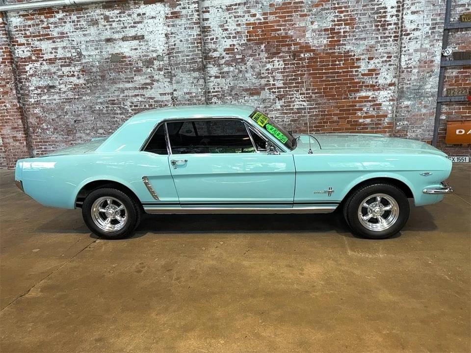 1965 Ford Mustang 1st Gen (1964.5-1966) - Image 2 of 31