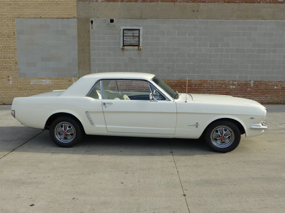 1965 Ford Mustang 1st Gen (1964.5-1966) - Image 2 of 31