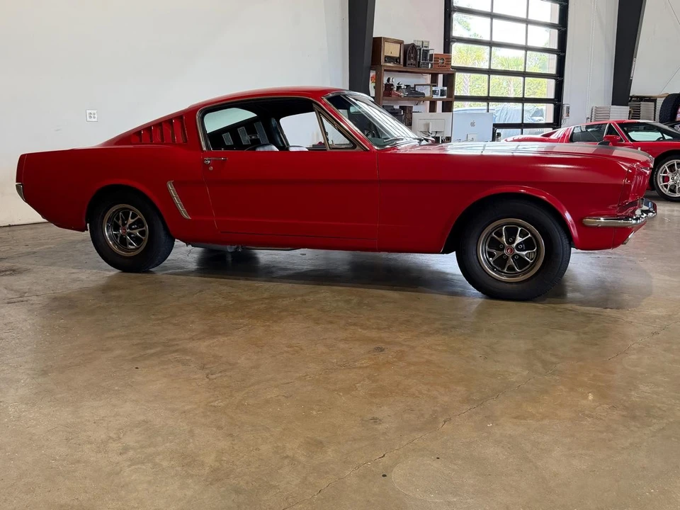 1965 Ford Mustang 1st Gen (1964.5-1966) - Image 7 of 31