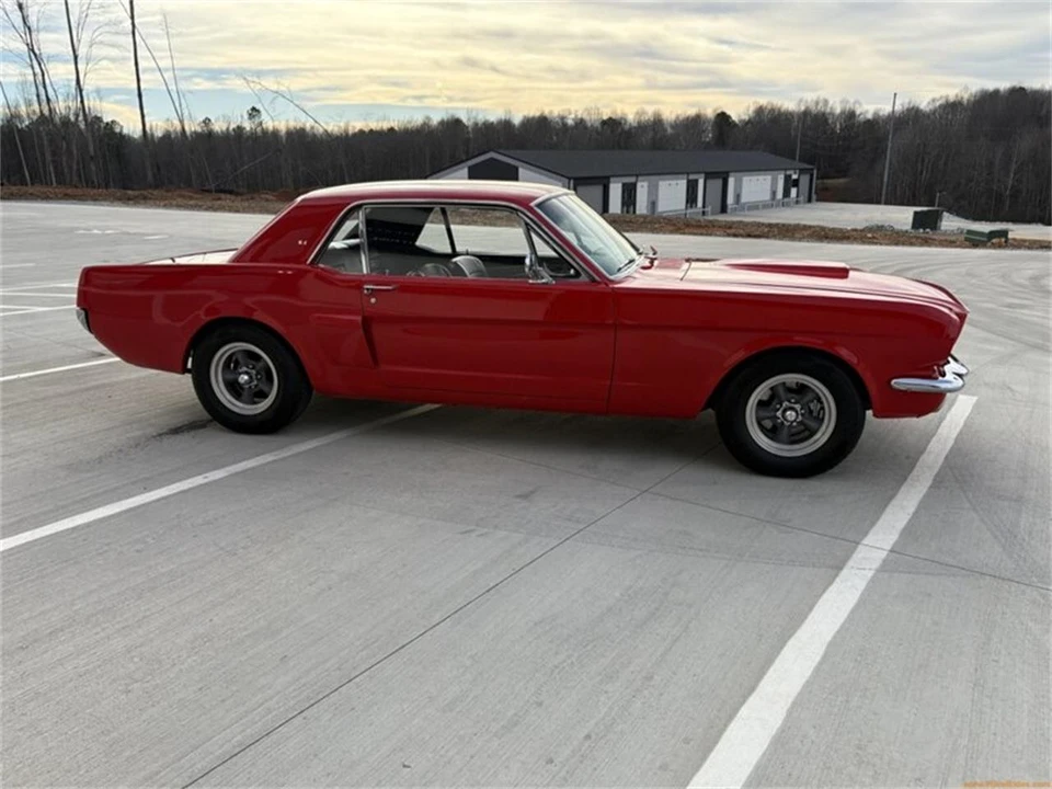 1965 Ford Mustang 1st Gen (1964.5-1966) - Image 19 of 31
