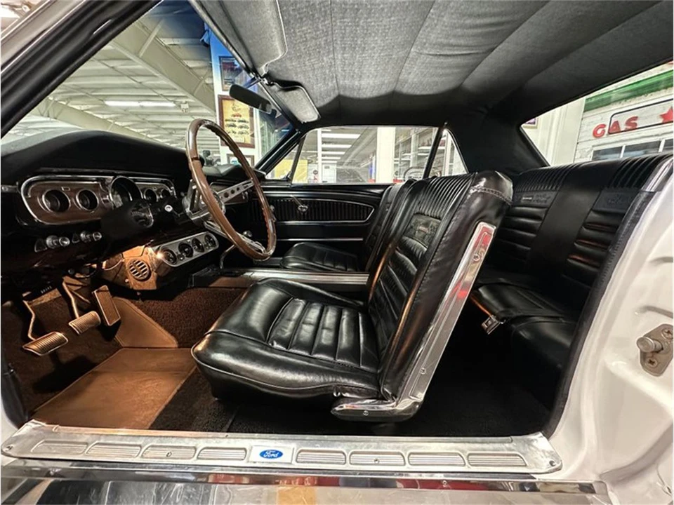 1965 Ford Mustang 1st Gen (1964.5-1966) - Image 16 of 31