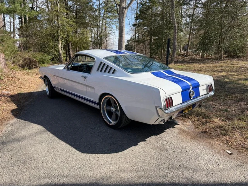 1965 Ford Mustang 1st Gen (1964.5-1966) - Image 4 of 11