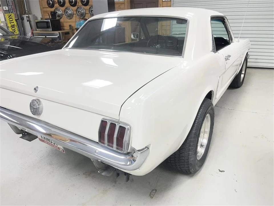 1965 Ford Mustang 1st Gen (1964.5-1966) - Image 2 of 11