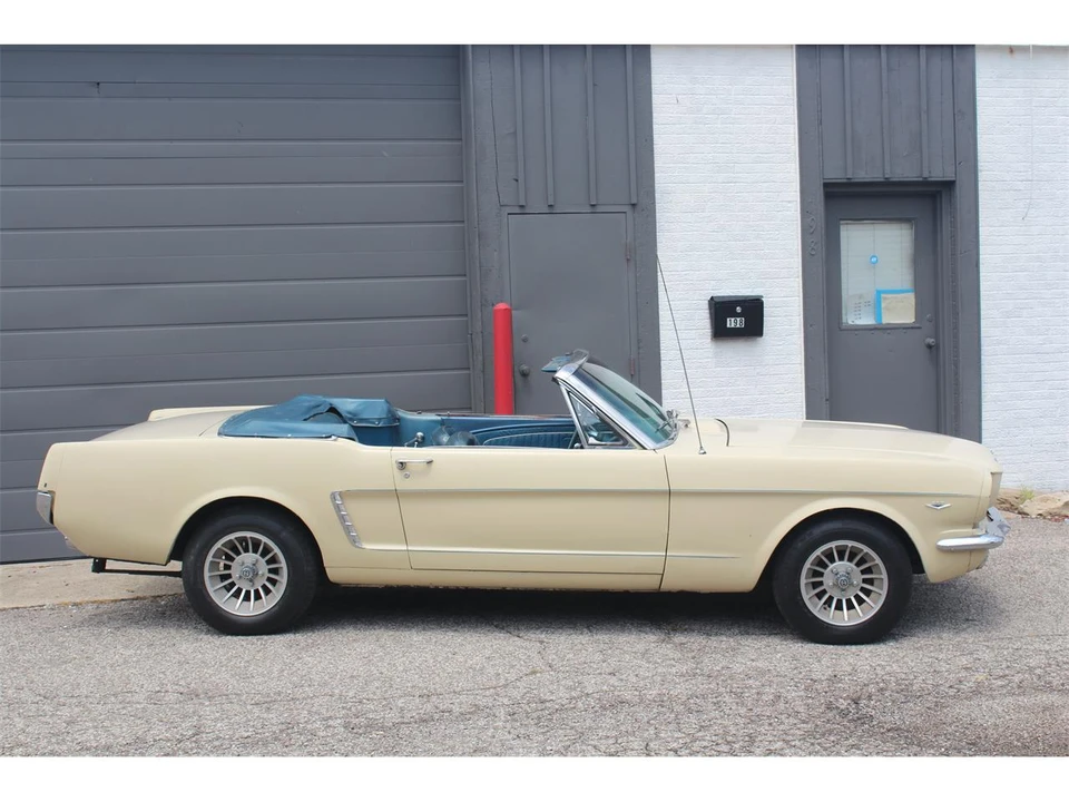 1965 Ford Mustang 1st Gen (1964.5-1966) - Image 11 of 31