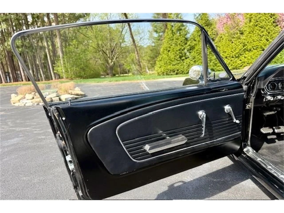1965 Ford Mustang 1st Gen (1964.5-1966) - Image 29 of 31